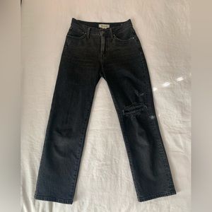 Madewell “The Perfect Vintage Straight Jean” in black, size 23P